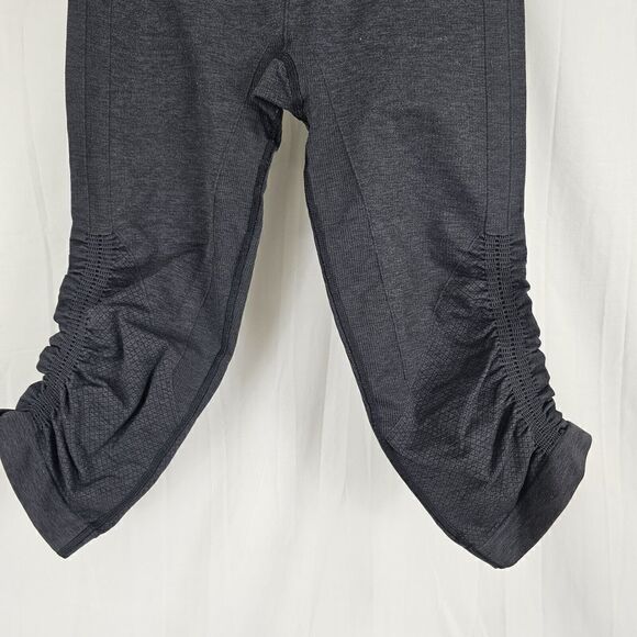 Lululemon In The Flow Crop II Heathered Black Size 4 - Picture 7 of 7